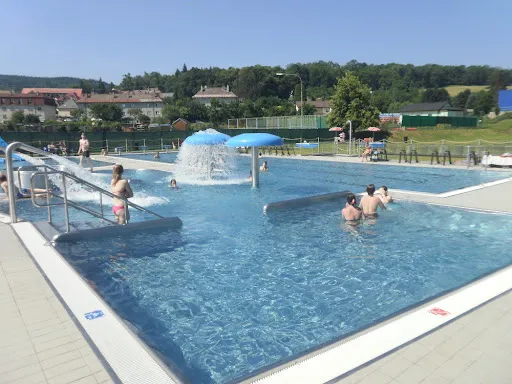 Fotografie bazénu Městské koupaliště Vimperk - 2. obrázek