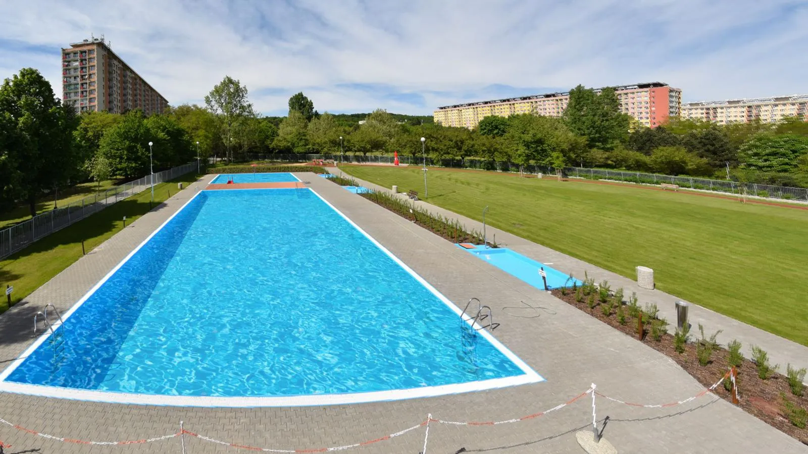 Fotografie bazénu Koupaliště Ládví - 2. obrázek