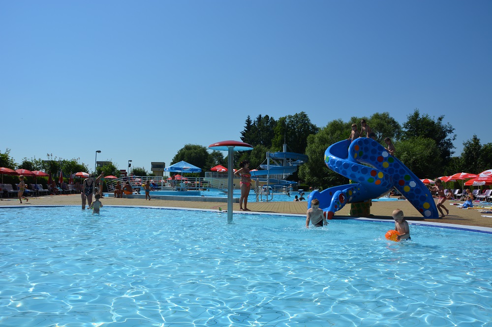 Koupaliště Hluboká nad Vltavou