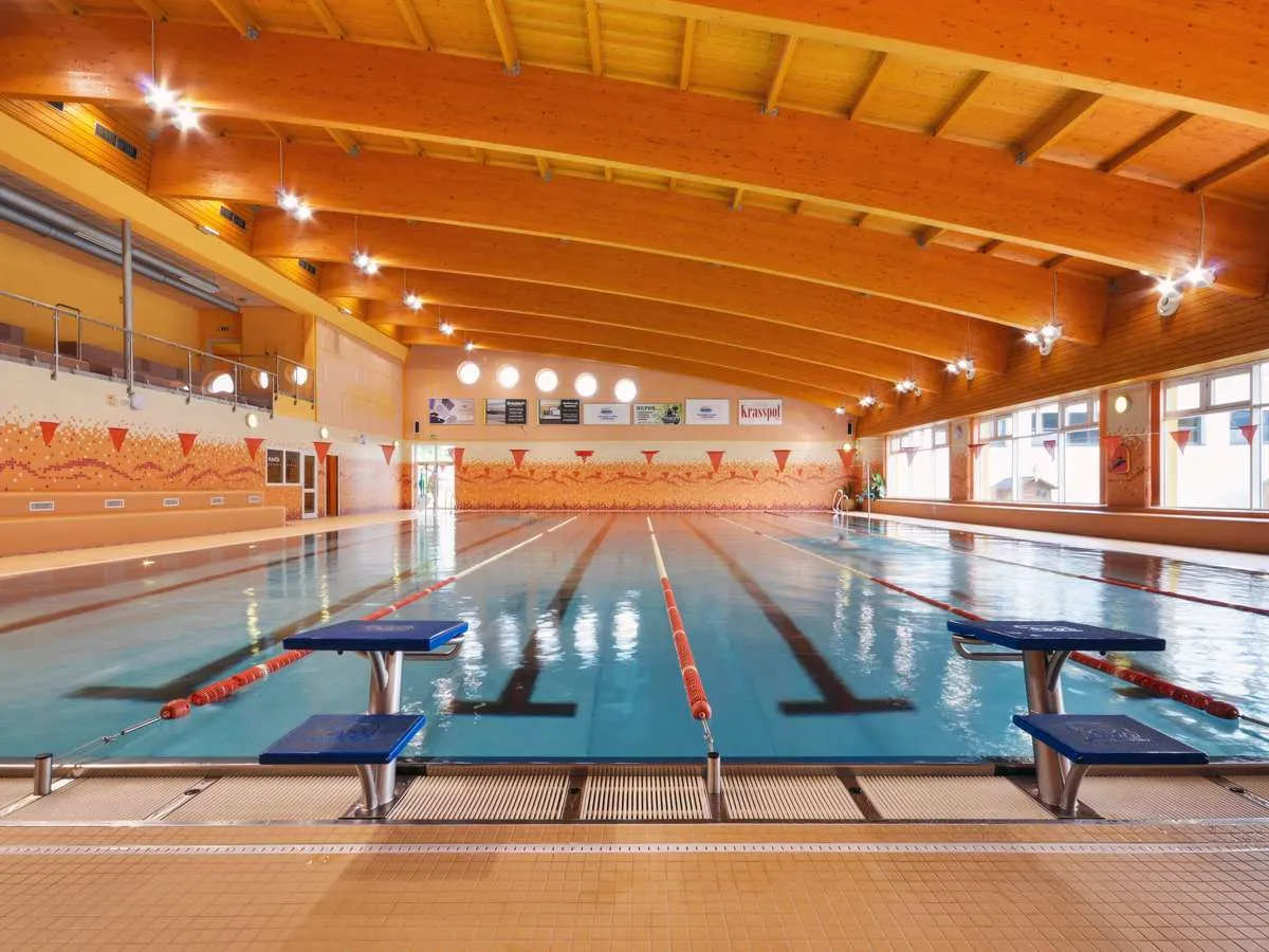 Fotografie bazénu Krytý bazén Valašské Meziříčí - 2. obrázek